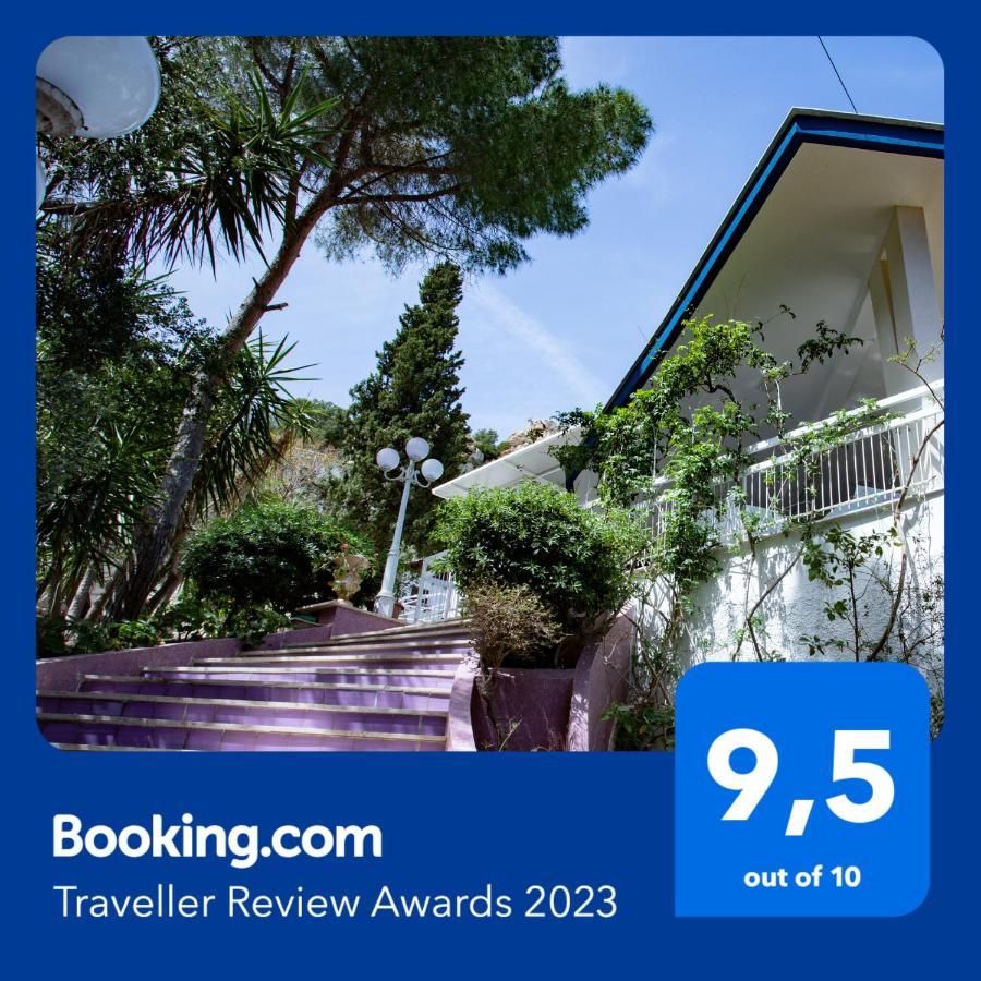 Villa Aurora Mondello Addaura ภายนอก รูปภาพ