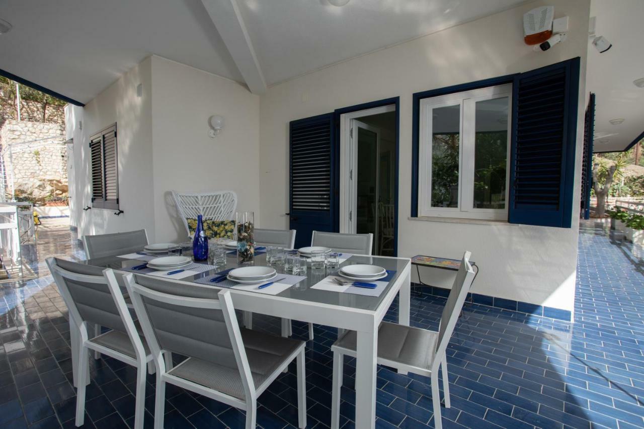 Villa Aurora Mondello Addaura ภายนอก รูปภาพ