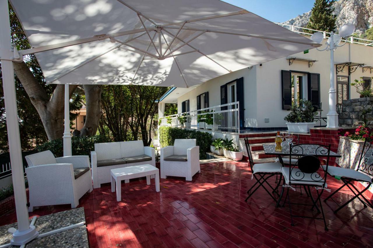 Villa Aurora Mondello Addaura ภายนอก รูปภาพ
