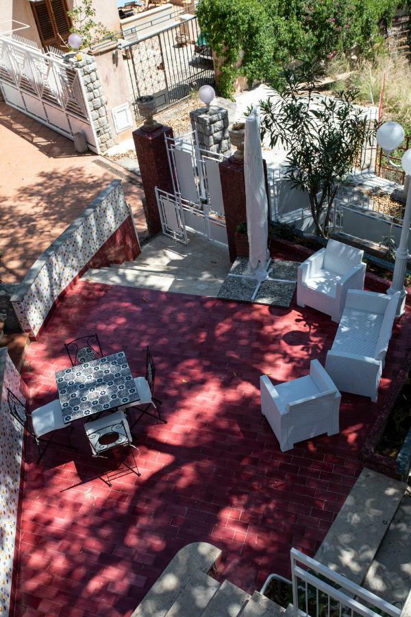 Villa Aurora Mondello Addaura ภายนอก รูปภาพ